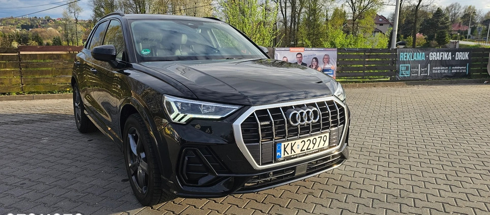 Audi Q3 cena 154999 przebieg: 17000, rok produkcji 2022 z Wieliczka małe 529